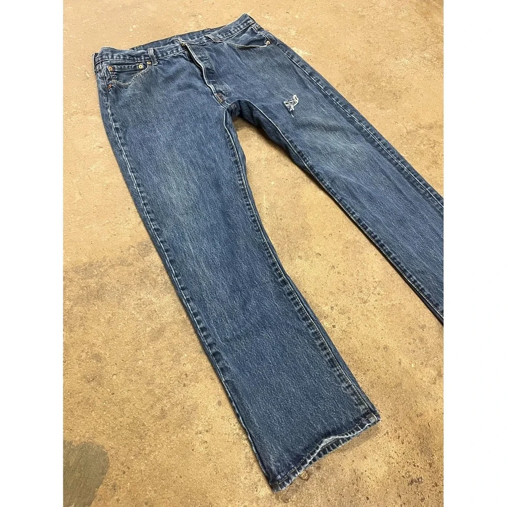 Levi's 501 Original Straight Fit Jeans Mens 38x32 Blue Denim Distressed Mid Rise